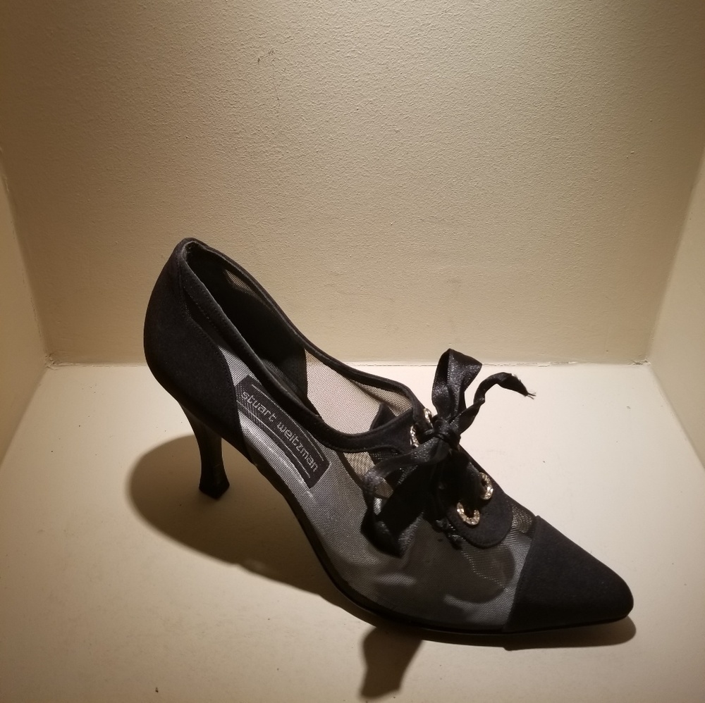 Stuart Weitzman - Picture 4 of 4